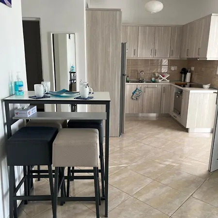 Spiti Florgo Apartament *