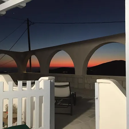 Spiti Florgo Apartament Ios